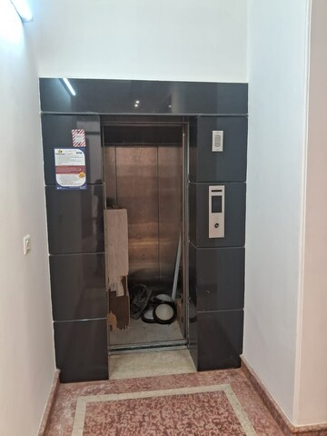 Bathroom in 6+ BHK Independent House at Sector 122 – for Rent