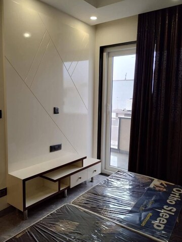 Staircase in 3 BHK Builder Floor at Sector 46 – for Rent