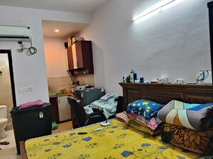 Living Room in 3 BHK Independent House at Sector 27 – for Rent