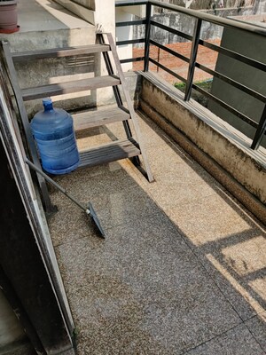 Balcony in 3 BHK Independent House at Sector 27 – for Rent