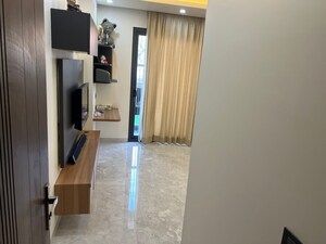 Room in 3 BHK Builder Floor at Sector 40 – for Rent