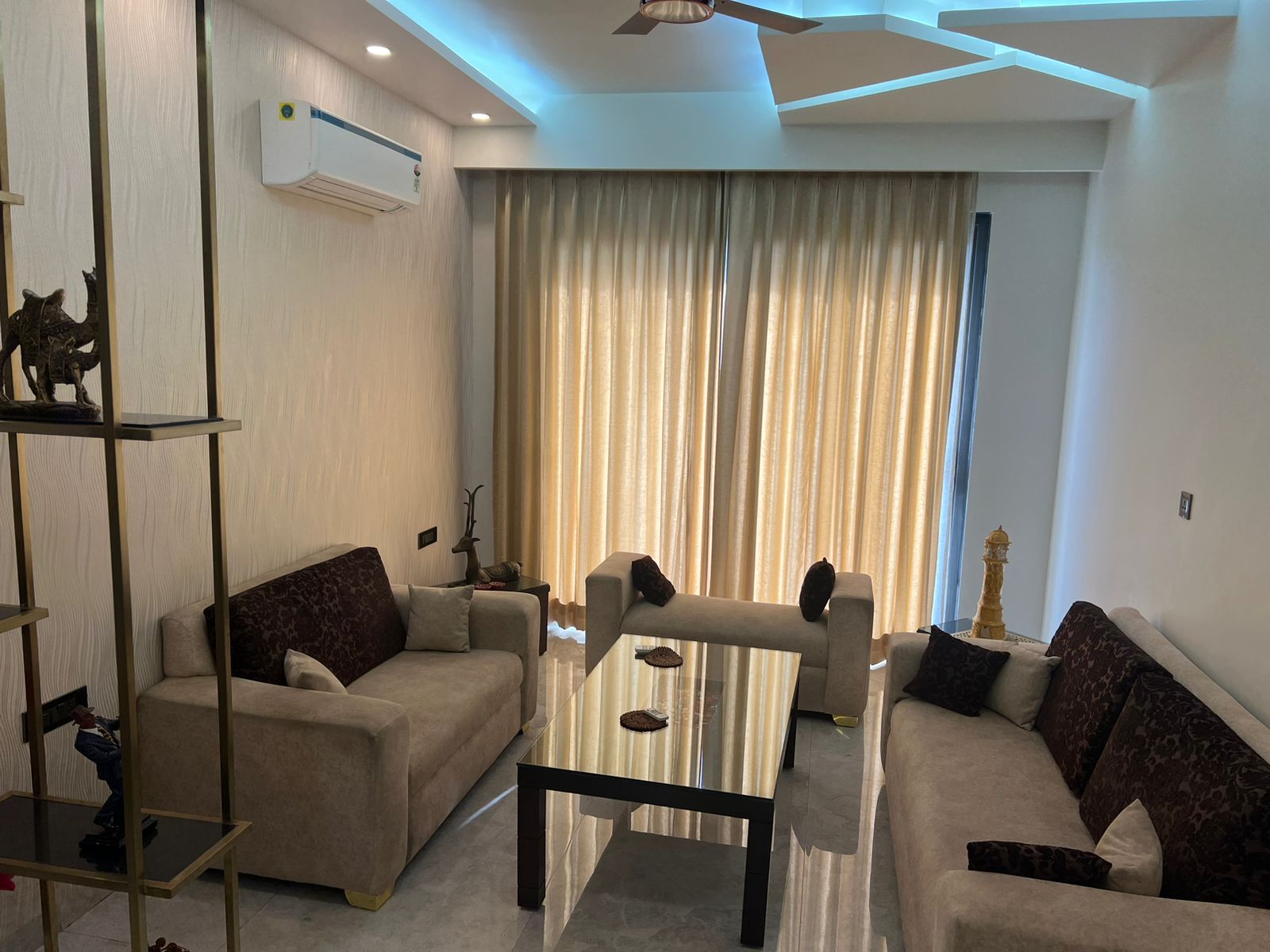 3 BHK Builder Floor For Rent in Sector 40