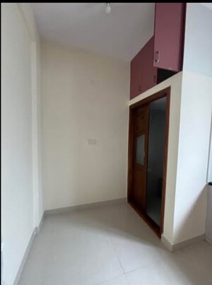 Room in 2 BHK Builder Floor at Venkateshwara Nilaya ITI Layout, Hsr Layout – for Rent