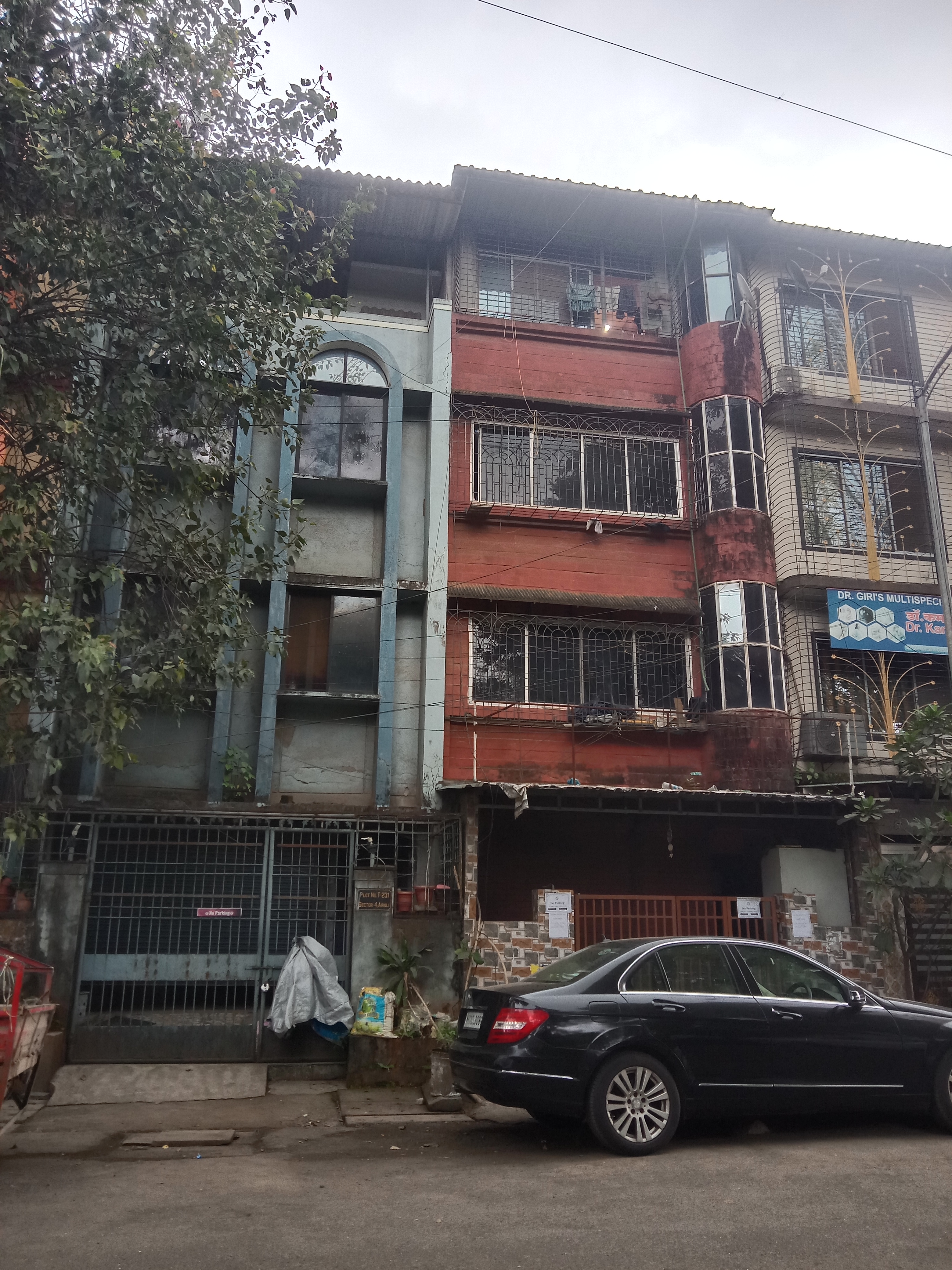 6 BHK Apartment For Sale in Bima CHS