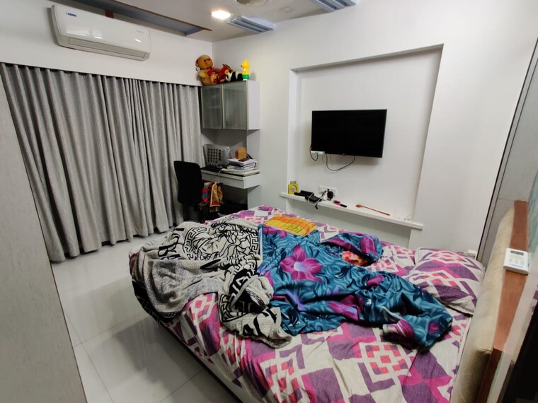 Bedroom, terrain-heights 2 Bedroom 680 Sq.Ft. Apartment In Santacruz East Mumbai 9209089
