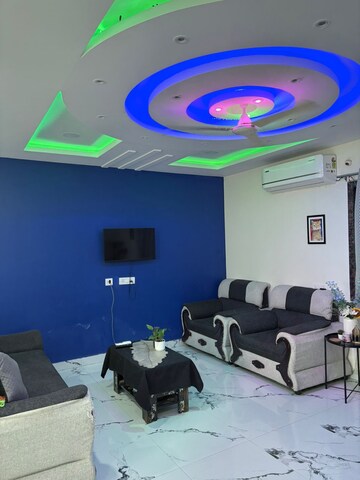 Team Area in 1 BHK Apartment at Ten Madhapur, Madhapur – for Rent