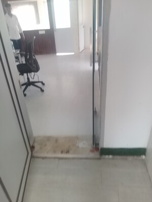  Office Space For Rent in Sunteck Center, Navpada