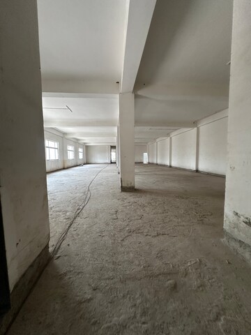 Kitchen in  Showroom at Sector 27a – for Rent