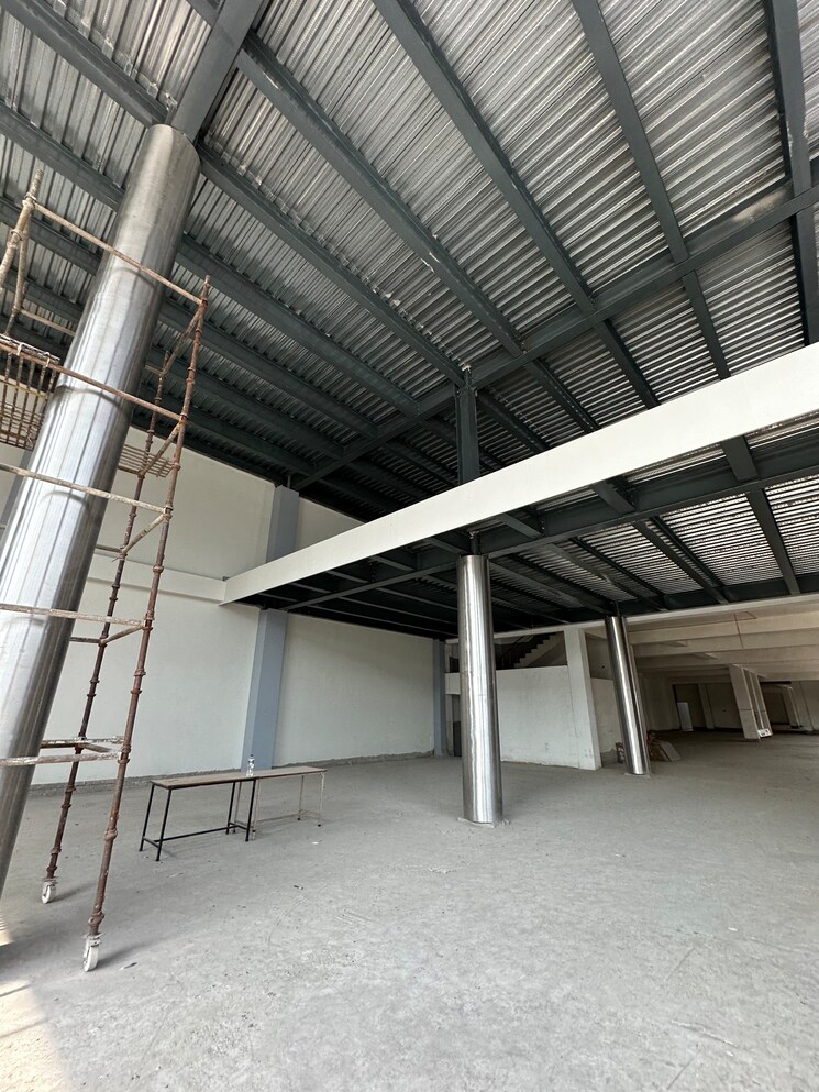 undefined, sector 27a Commercial Showroom 80000 Sq.Ft. In Sector 27a Faridabad 9209189