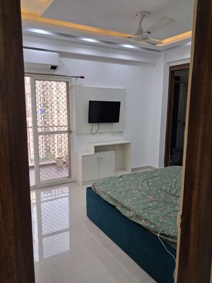 Kitchen in 3 BHK Apartment at Unitech Escape, Sector 50 – for Sale