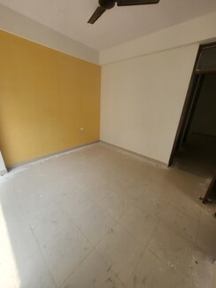 2 BHK Apartment For Sale in Breez Global Heights