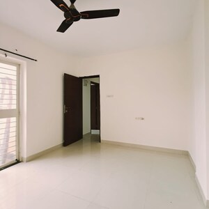 Room in 2 BHK Apartment at Gajanan Deep, Sinhagad Road – for Sale