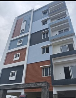 2 BHK + Pooja Room,Servant Room,Study Room,Extra Room Apartment For Sale in Niranjan Standalone Build