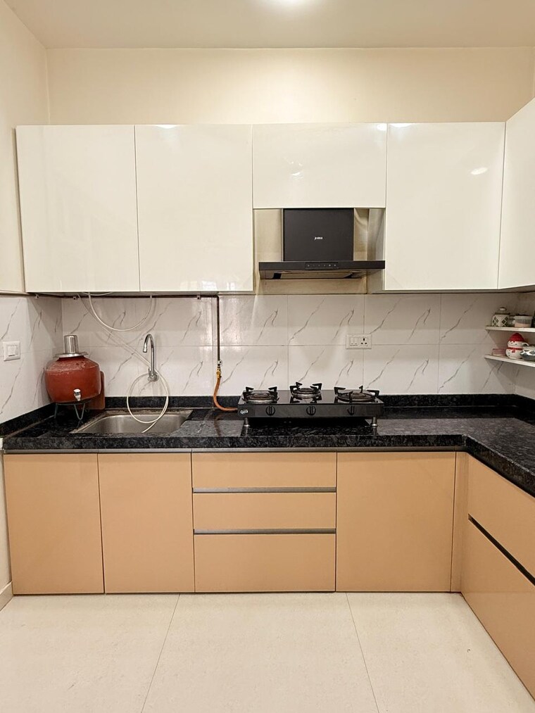 Kitchen, ganga-legend 2 Bedroom 840 Sq.Ft. Apartment In Bavdhan Pune 9209246