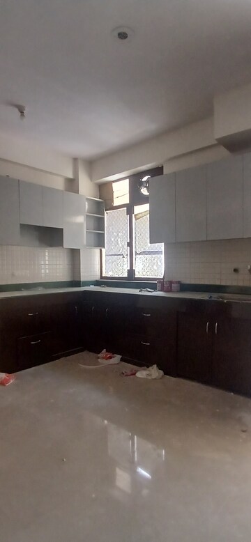 Furnished Amenities in 2 BHK Apartment at Breez Global Heights, Sohna Sector 33 – for Sale