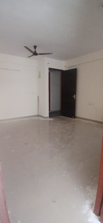 Furnished Amenities in 2 BHK Apartment at Breez Global Heights, Sohna Sector 33 – for Sale