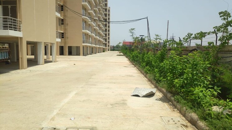 Exterior View, breez-global-heights 1 Bedroom 394 Sq.Ft. Apartment In Sohna Sector 33 Gurgaon 9209305