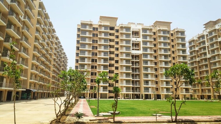 Exterior View, breez-global-heights 1 Bedroom 394 Sq.Ft. Apartment In Sohna Sector 33 Gurgaon 9209305