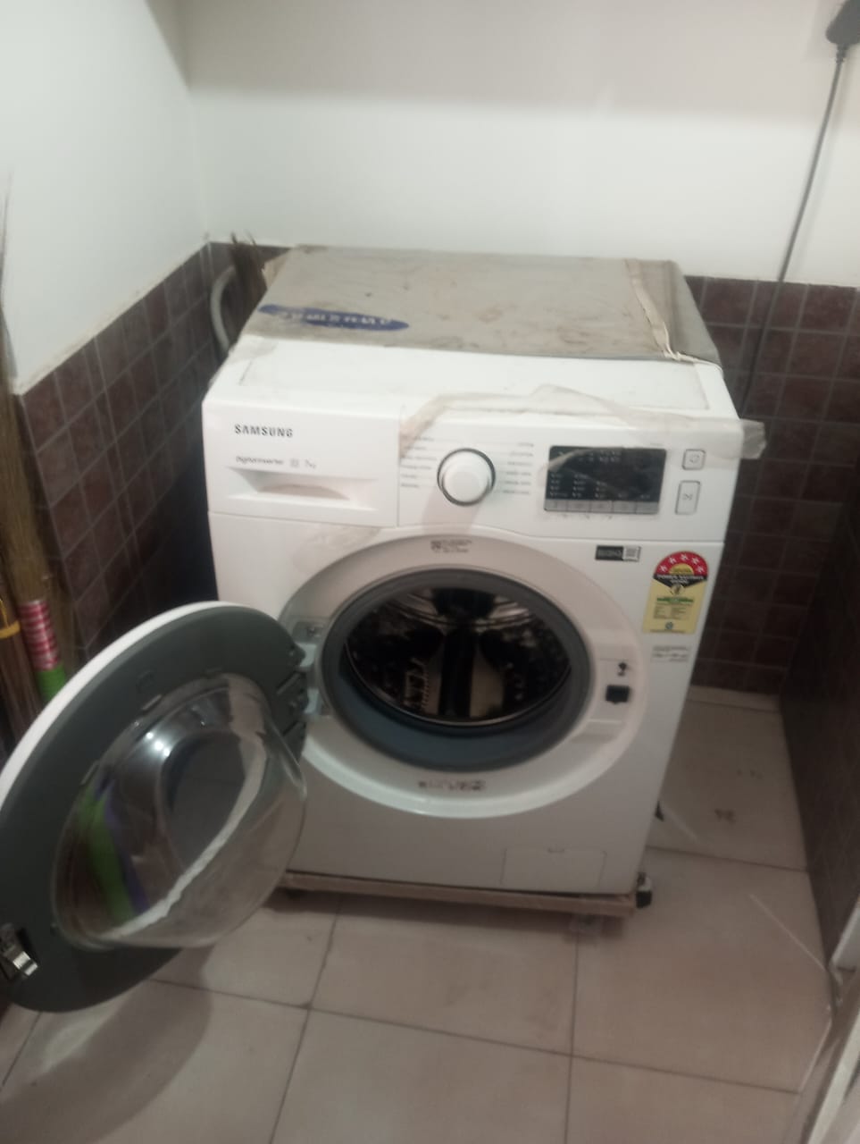 2.5 BHK + Pooja Room Apartment For Rent in Aparna Sarovar Zenith