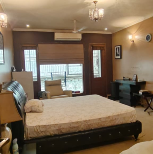 Living Room in 5 BHK Builder Floor at Greater Kailash ii – for Sale