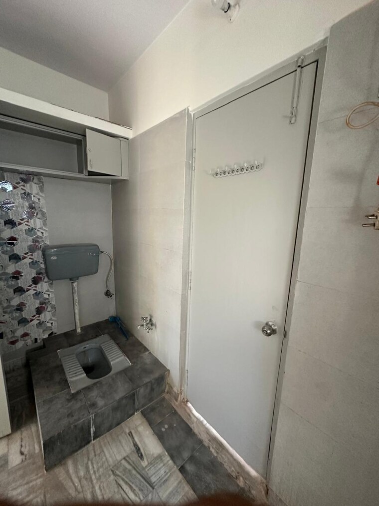 Master Bedroom, university road 3 Bedroom 1700 Sq.Ft. Apartment In University Road Lucknow 9209419