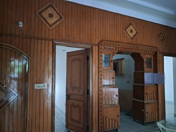 Living Room in 3.5 BHK Independent House at Sector 28 – for Rent