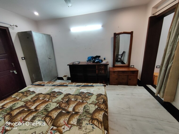 Bedroom, sector 28 1.5 Bedroom 1250 Sq.Ft. Builder Floor In Sector 28 Faridabad 9209461