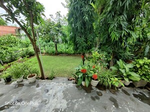 Parking in 1.5 BHK Builder Floor at Sector 28 – for Rent