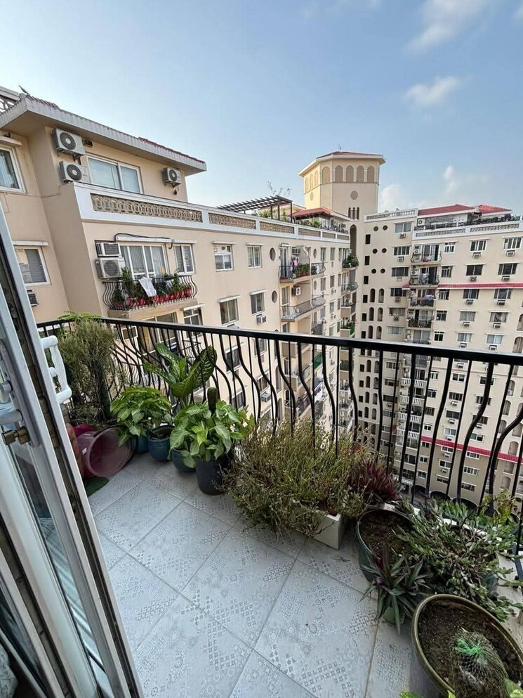 Exterior View, dlf-oakwood-estate 4 Bedroom 1767 Sq.Ft. Apartment In Dlf Phase ii Gurgaon 9209489