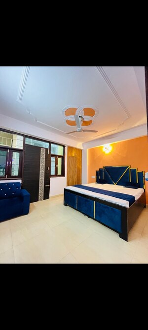 1 BHK Builder Floor For Rent in Saket