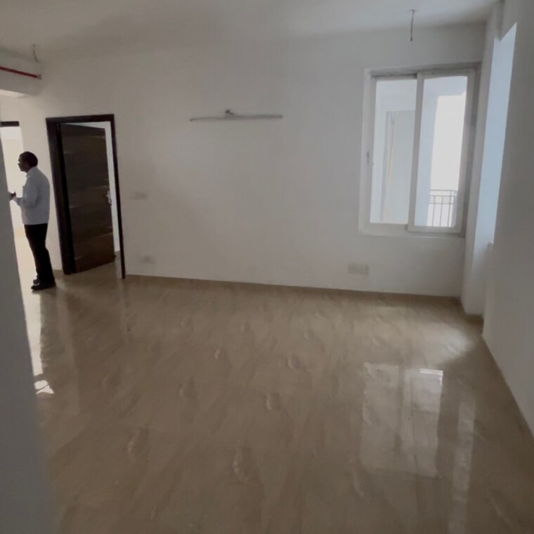 Room, slf-anushree 3 Bedroom 1500 Sq.Ft. Apartment In Sector 75 Faridabad 9209761