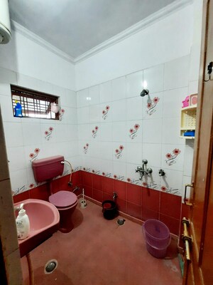 Team Area in 2.5 BHK Independent House at Gomti Nagar – for Rent