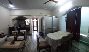 Living Room in 2.5 BHK Independent House at Gomti Nagar – for Rent