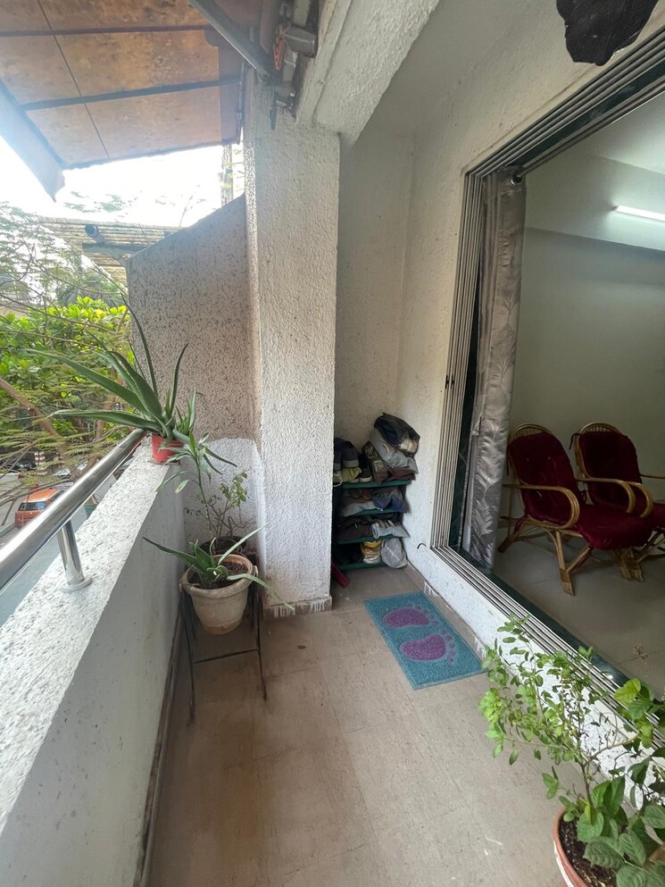 Balcony, talav pali 1 RK 300 Sq.Ft. Apartment In Talav Pali Thane 9209857