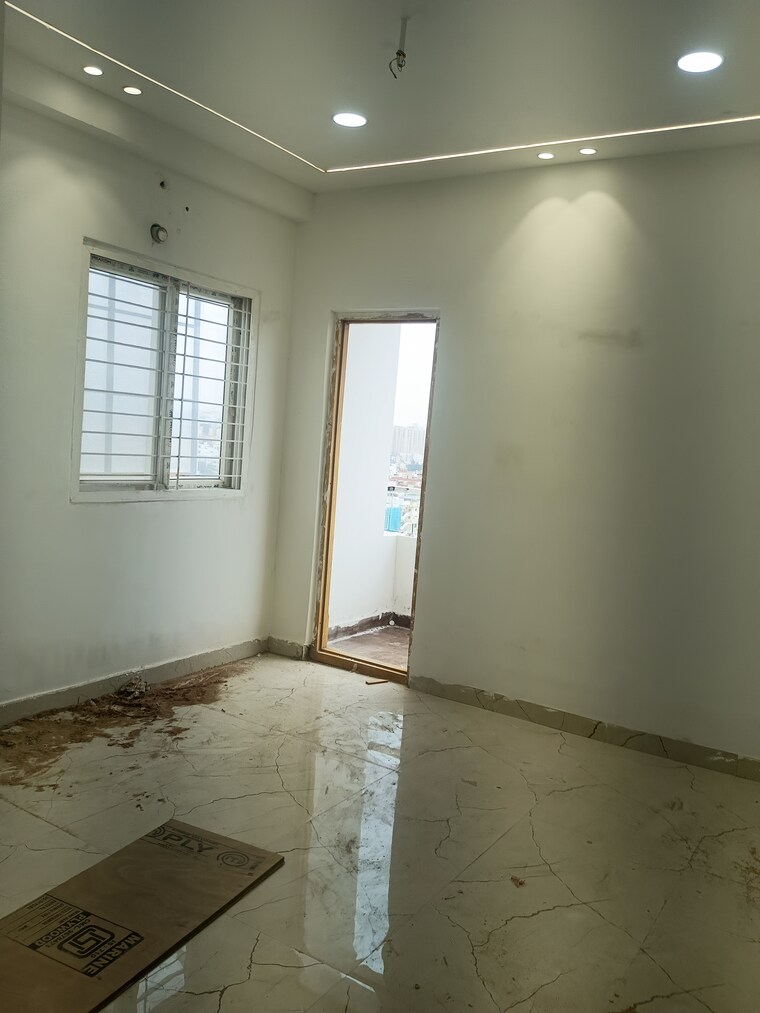 Room, manikonda 2 Bedroom 1350 Sq.Ft. Apartment In Manikonda Hyderabad 9209902