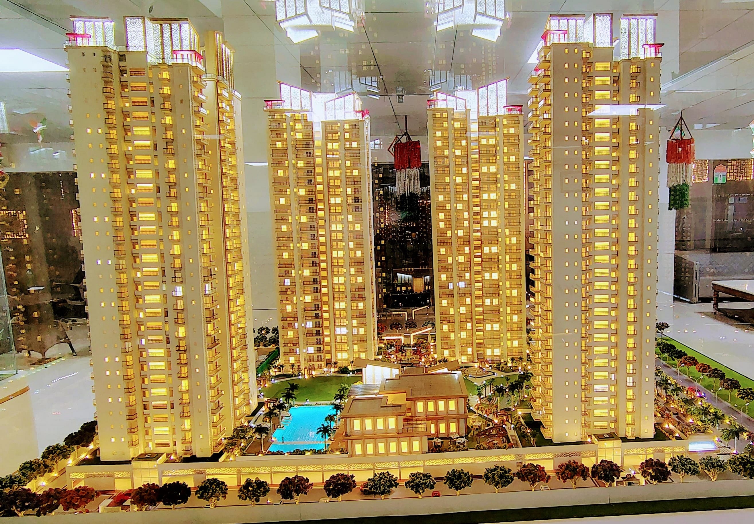 4 BHK + Pooja Room Apartment For Sale in Irish Platinum