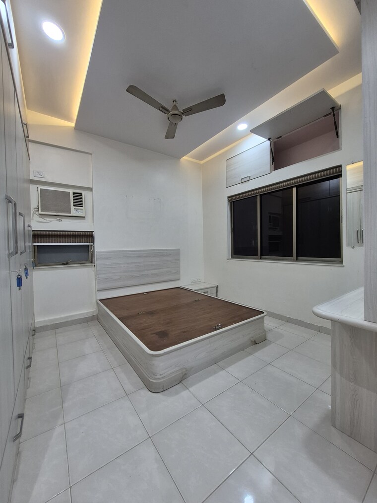 Room, bredco-new-viceroy-park 3 Bedroom 1365 Sq.Ft. Apartment In Kandivali East Mumbai 9209919