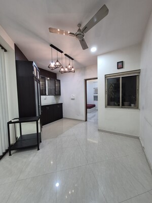 Room in 3 BHK Apartment at Bredco New Viceroy Park , Kandivali East – for Sale
