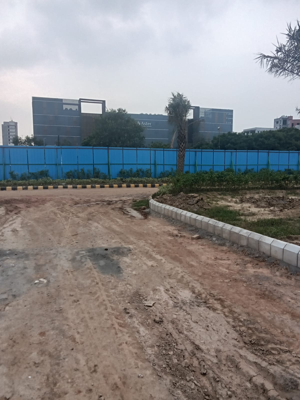 Plot For Sale in Knowledge Park V Greater Noida