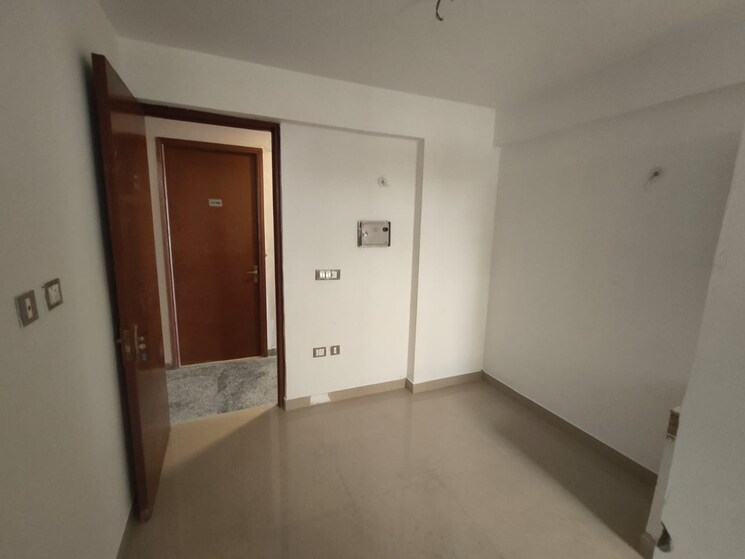 Room, rof-amaltas 2 Bedroom 645 Sq.Ft. Apartment In Sector 92 Gurgaon 9209984