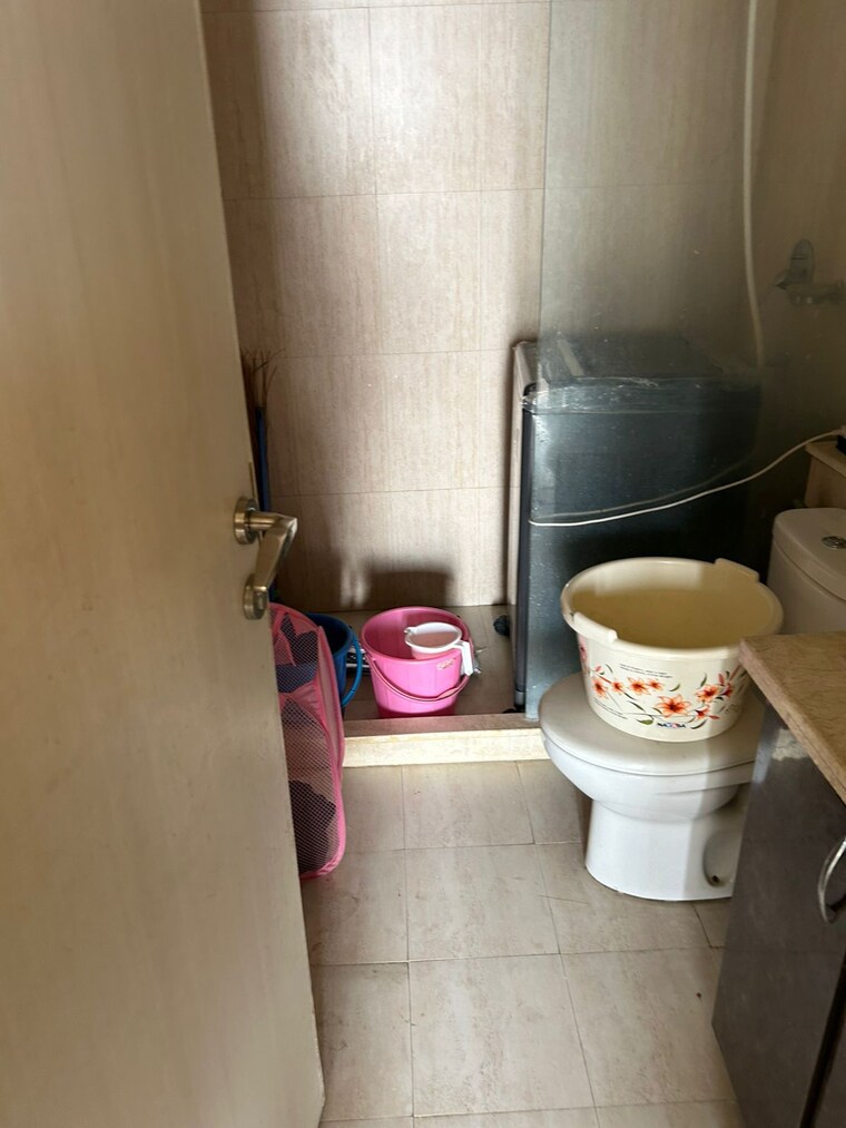 undefined, dlf-the-skycourt 3 Bedroom 1931 Sq.Ft. Apartment In Sector 86 Gurgaon 9209885