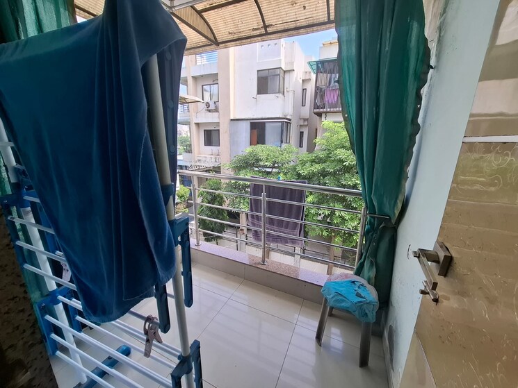 Balcony, science city 3 Bedroom 247 Sq.Yd. Apartment In Science City Ahmedabad 9210029