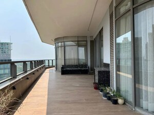 Building Lobby in 4 BHK Apartment at Paras Quartier, Gwal Pahari – for Sale