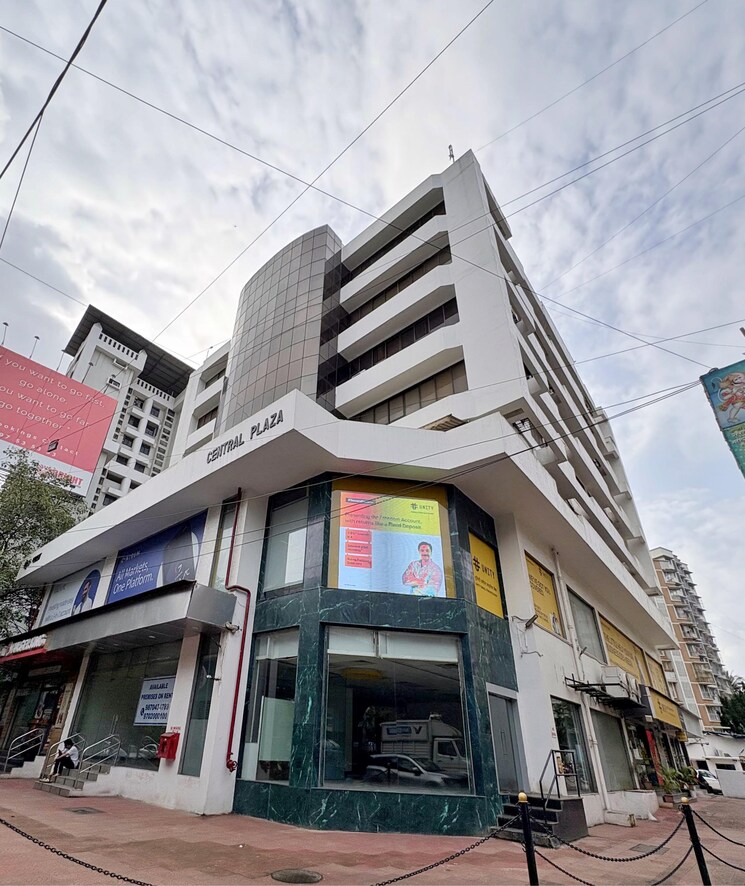 Exterior View, central-plaza-santacruz-east Commercial Showroom 4500 Sq.Ft. In Santacruz East Mumbai 9209827