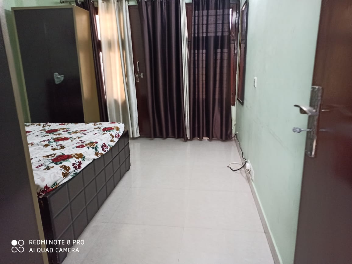 1 BHK + Pooja Room Apartment For Rent in SectoR-28