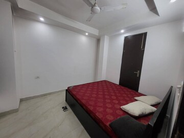 Bedroom in 2 BHK Builder Floor at Saket – for Rent