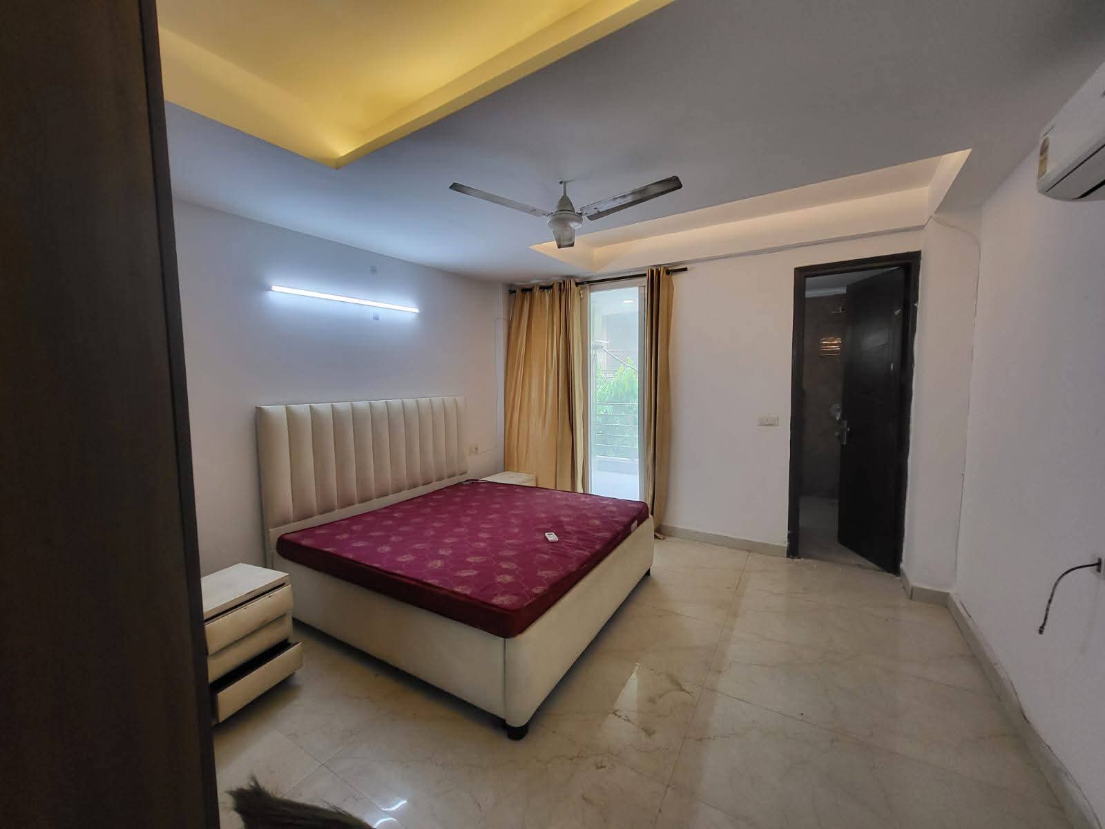 2 BHK Builder Floor For Rent in Saket