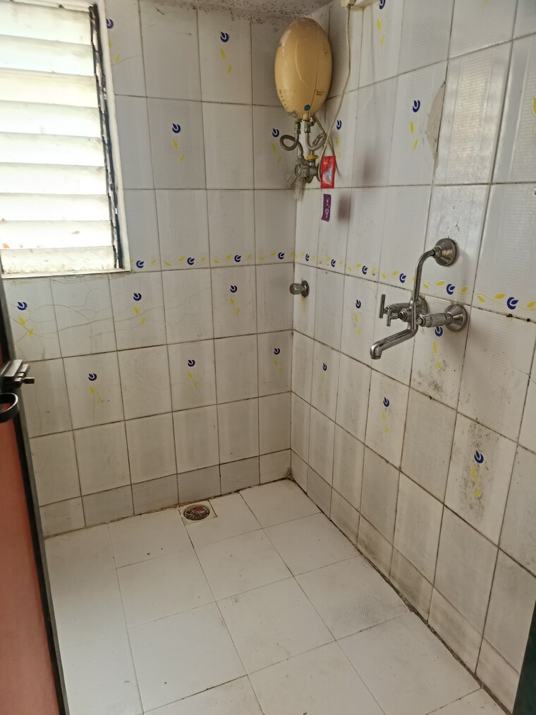 Bathroom, geetanjali-apartment 1 Bedroom 600 Sq.Ft. Apartment In Vasant Vihar Thane 9210154