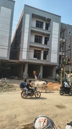 4 BHK 180 Sq.Yd. Builder Floor in 4bhk Flat 170sqyard Ankur