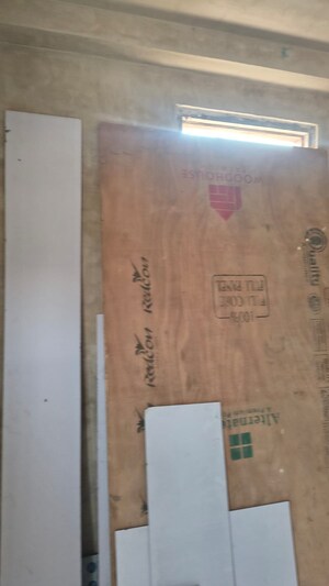  4 BHK Builder Floor at Dlf Ankur Vihar – for Sale